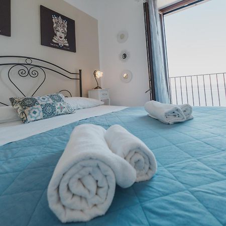 Tra La Rocca E Il Mare Di Cefalù Kültér fotó